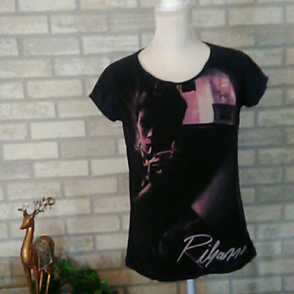House of the Gods size small concert T-shirt